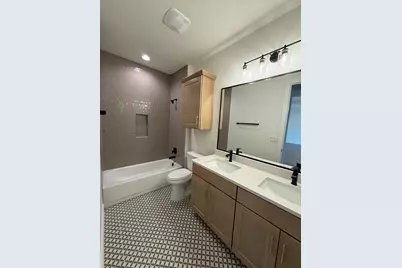 406 Hogans Place Place, Meadowlakes, TX 78654 - Photo 16