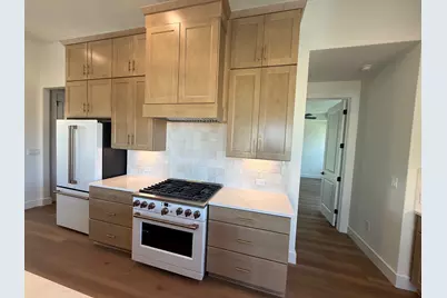 406 Hogans Place Place, Meadowlakes, TX 78654 - Photo 6