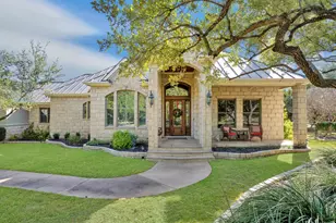 300 Escalera Pkwy, Georgetown, TX 78628 - Photo 2