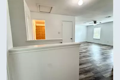 529 W Metcalfe Street, Hutto, TX 78634 - Photo 24