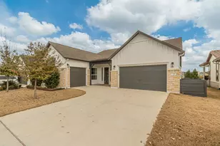 1316 Dancing Oak Ln, San Marcos, TX 78666 - Photo 2