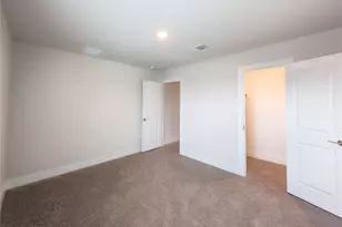 2013 Purple Martin Dr, Pflugerville, TX 78660 - Photo 20