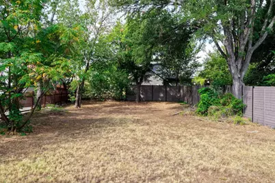 1172 Angelina Street, Austin, TX 78702 - Photo 12
