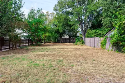 1172 Angelina Street, Austin, TX 78702 - Photo 10
