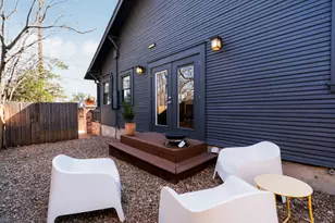 900 W Lynn St, Austin, TX 78703 - Photo 32