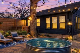 900 W Lynn St, Austin, TX 78703 - Photo 2