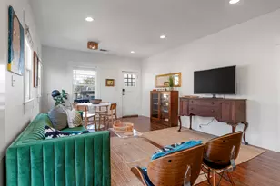 900 W Lynn St, Austin, TX 78703 - Photo 14