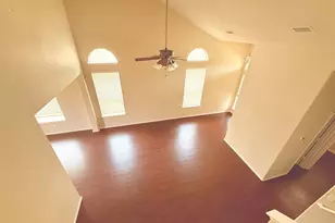 245 Verano Dr, Kyle, TX 78640 - Photo 2