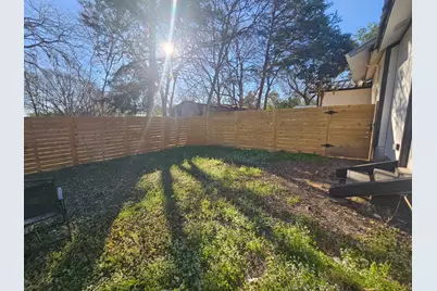 816 Mora Street, Lockhart, TX 78644 - Photo 6