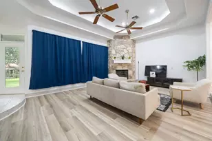 103 Birdie, Horseshoe Bay, TX 78657 - Photo 4
