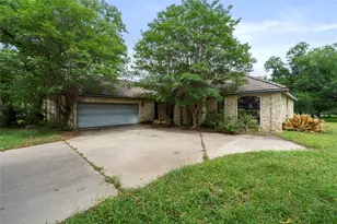 103 Birdie, Horseshoe Bay, TX 78657 - Photo 1