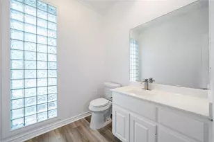 103 Birdie, Horseshoe Bay, TX 78657 - Photo 16