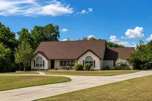 137 Wamel Way, Cedar Creek, TX 78612 - Photo 1
