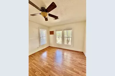 515 N Lampasas Street, Bertram, TX 78605 - Photo 12