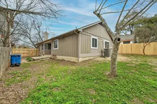3006 Linnet Dr, Austin, TX 78745 - Photo 26