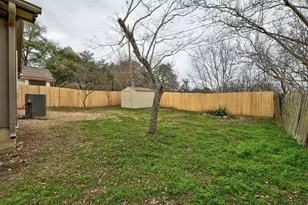 3006 Linnet Dr, Austin, TX 78745 - Photo 24