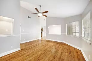 3006 Linnet Dr, Austin, TX 78745 - Photo 6