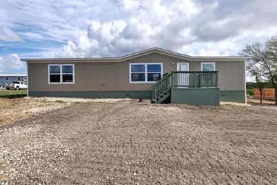 231 La Fortuna Drive, Del Valle, TX 78617 - Photo 6