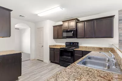 4005 Cressler Lane #16G, Jarrell, TX 76537 - Photo 8