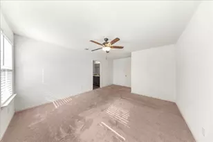 4005 Cressler Ln, Jarrell, TX 76537 - Photo 24