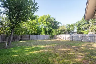 1407 Click Cove #B, Austin, TX 78758 - Photo 14