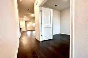 709 Long Run, Liberty Hill, TX 78642 - Photo 4