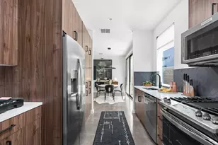 631 Tillery St, Austin, TX 78702 - Photo 18