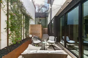 631 Tillery St, Austin, TX 78702 - Photo 38
