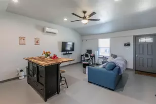 4613 Joseph Dr, Round Rock, TX 78665 - Photo 2