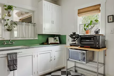703 E 45th 1/2 Street, Austin, TX 78751 - Photo 16