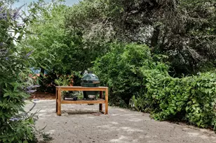 703 E 45th 1/2 St, Austin, TX 78751 - Photo 32
