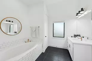 108 Bole Cove, Georgetown, TX 78628 - Photo 32