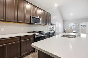6700 Folsom Ave, Pflugerville, TX 78660 - Photo 10