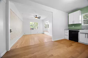 2409 E 9th St, Austin, TX 78702 - Photo 10
