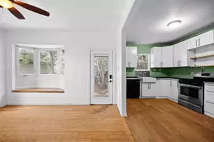 2409 E 9th St, Austin, TX 78702 - Photo 6