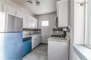 2103 Rosewood Ave, Austin, TX 78702 - Photo 4