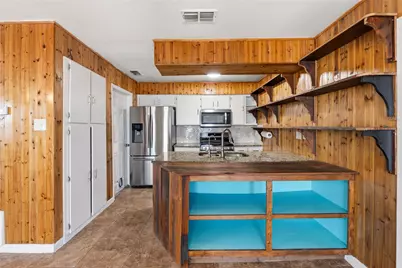 7000 Shannon Drive, Austin, TX 78724 - Photo 12