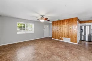 7000 Shannon Dr, Austin, TX 78724 - Photo 8