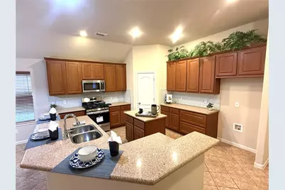 608 Pebblestone Walk Drive, Cedar Park, TX 78613 - Photo 8