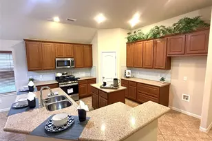 608 Pebblestone Walk Dr, Cedar Park, TX 78613 - Photo 8