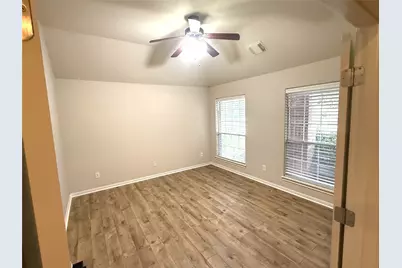 608 Pebblestone Walk Drive, Cedar Park, TX 78613 - Photo 4