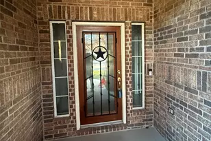 608 Pebblestone Walk Dr, Cedar Park, TX 78613 - Photo 2