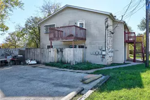 823 Taulbee Ln, Austin, TX 78757 - Photo 2