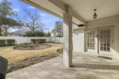 309 Heritage Hills Drive, Fredericksburg, TX 78624 - Photo 22