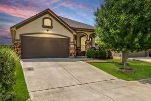 717 Blue Agave Ln, Georgetown, TX 78626 - Photo 2