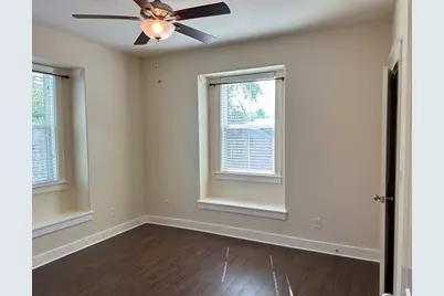 505 W North Loop Boulevard #A, Austin, TX 78751 - Photo 18