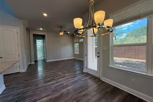 131 Spangle Wy, Kyle, TX 78640 - Photo 8