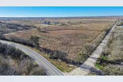 15501 Jacobson Road, Del Valle, TX 78617 - Photo 4