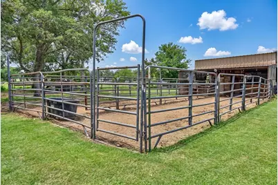 4057 W Highway 21, Paige, TX 78659 - Photo 14