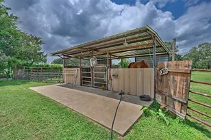 4057 W Hwy 21, Paige, TX 78659 - Photo 16